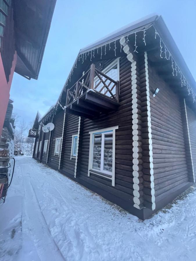 Apartament Карпатська Криївка Jasina Zewnętrze zdjęcie